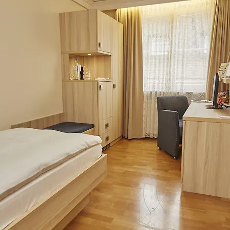 Flair Zum Schiff Otel