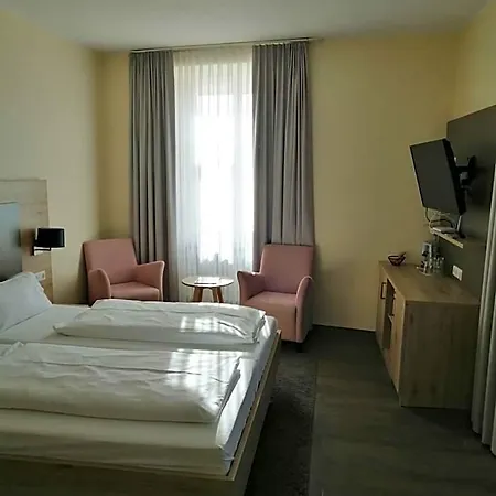 Flair Zum Schiff Hotel 3*