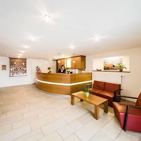 Ξενοδοχείο Flair Zum Schiff 3*