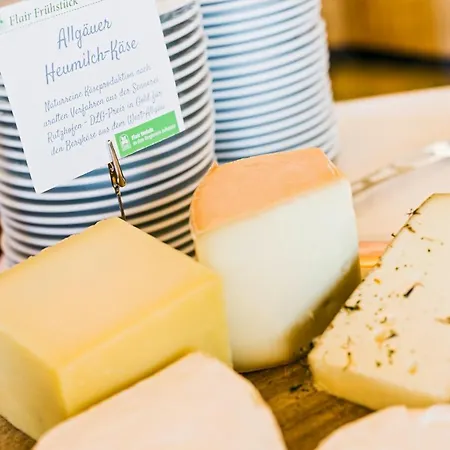 Flair Zum Schiff Hotell